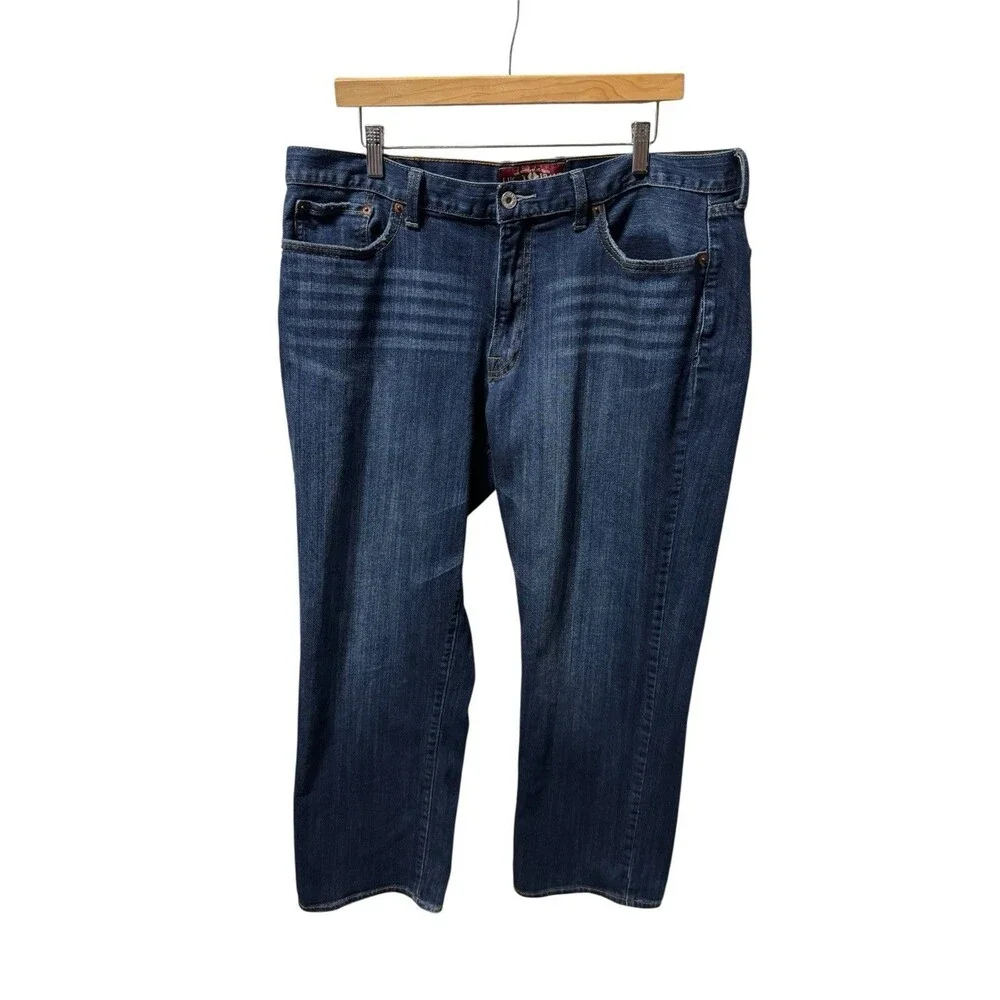 Lucky Brand Jeans Men 38x30 Blue 361 Vintage Straight Dark Wash Denim